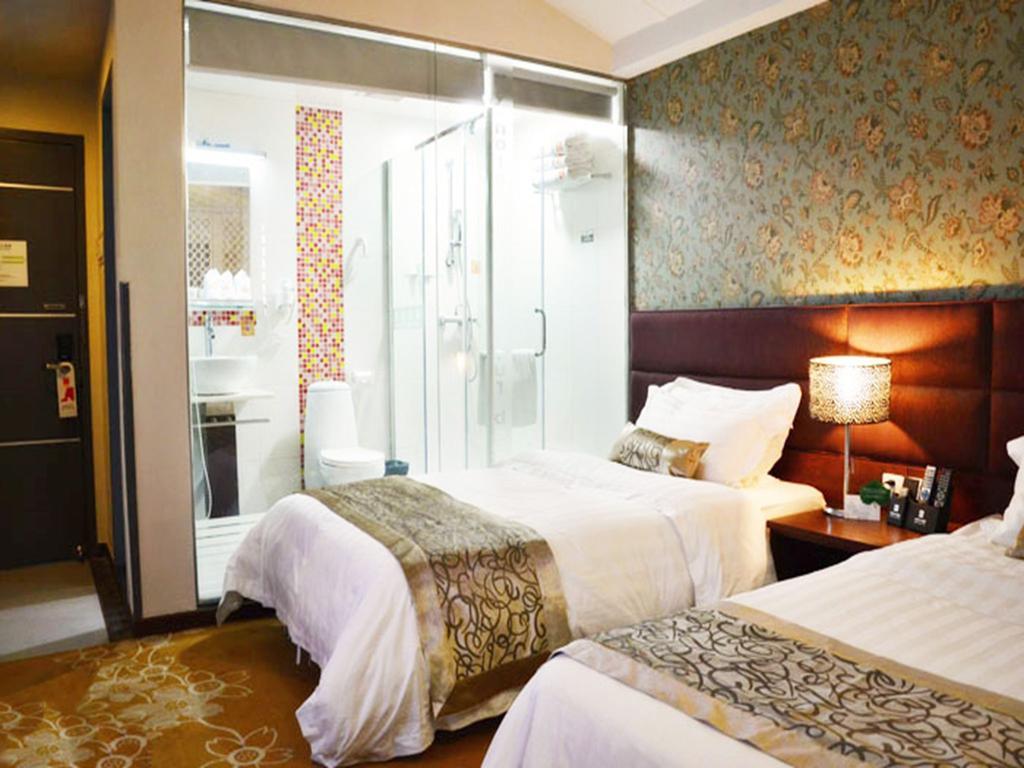 Guangzhou Colorful Days Hotel Room photo